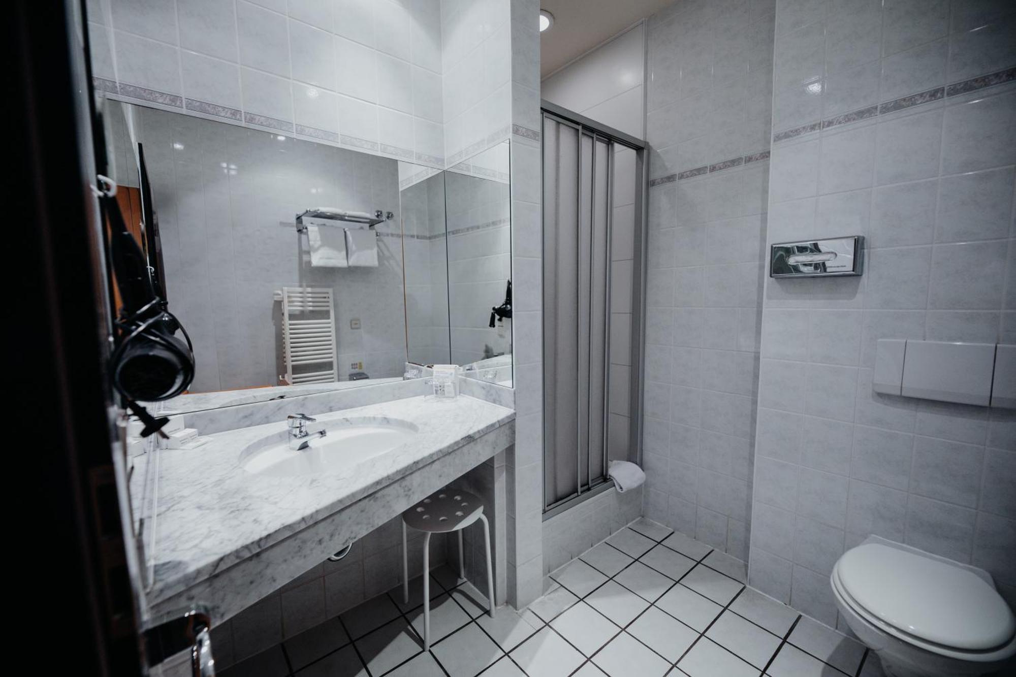 Sonnenhotel Hoher Hahn ชวาร์เซนเบิร์ก ภายนอก รูปภาพ