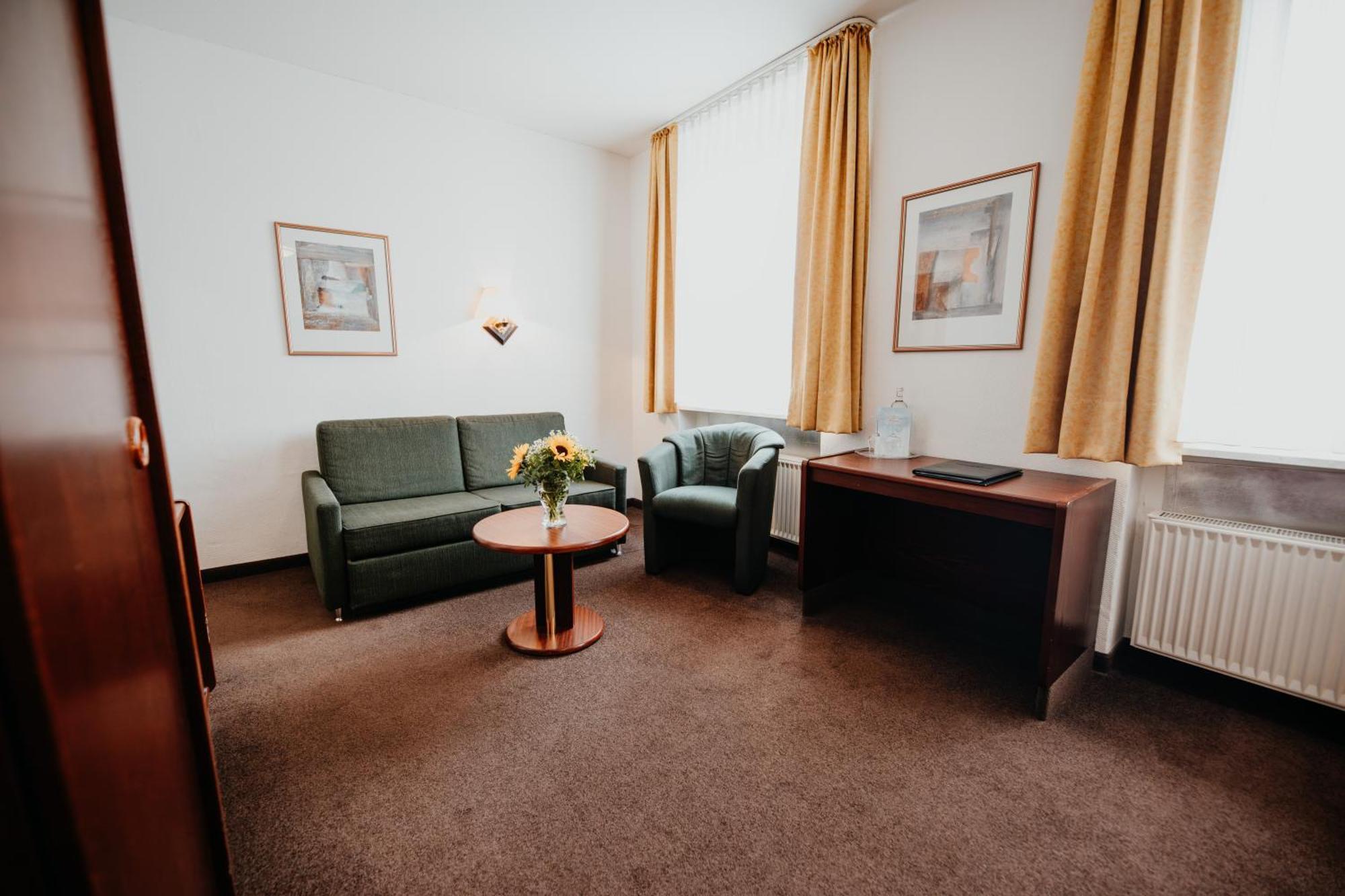 Sonnenhotel Hoher Hahn ชวาร์เซนเบิร์ก ภายนอก รูปภาพ