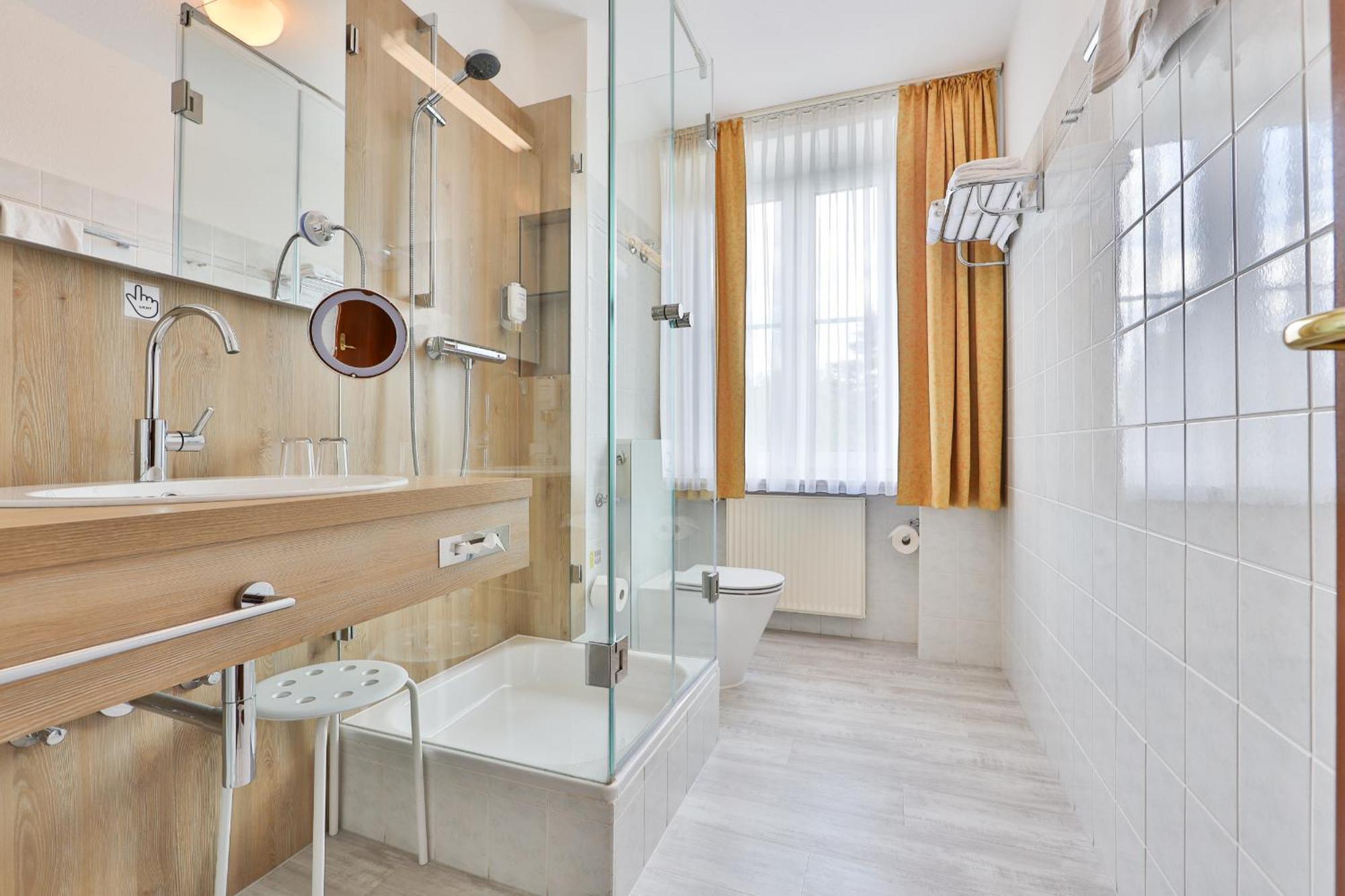 Sonnenhotel Hoher Hahn ชวาร์เซนเบิร์ก ภายนอก รูปภาพ